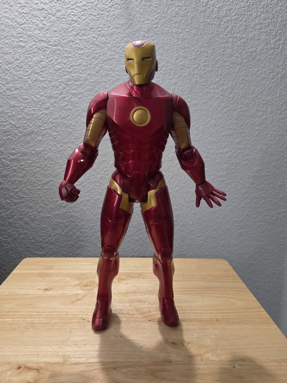 2013 Marvel Iron Man Titan Hero Classic Series Large 16" Tall Figure